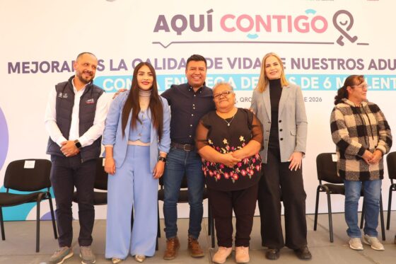 Huimilpan fortalece la salud visual de personas adultas mayores con entrega de lentes